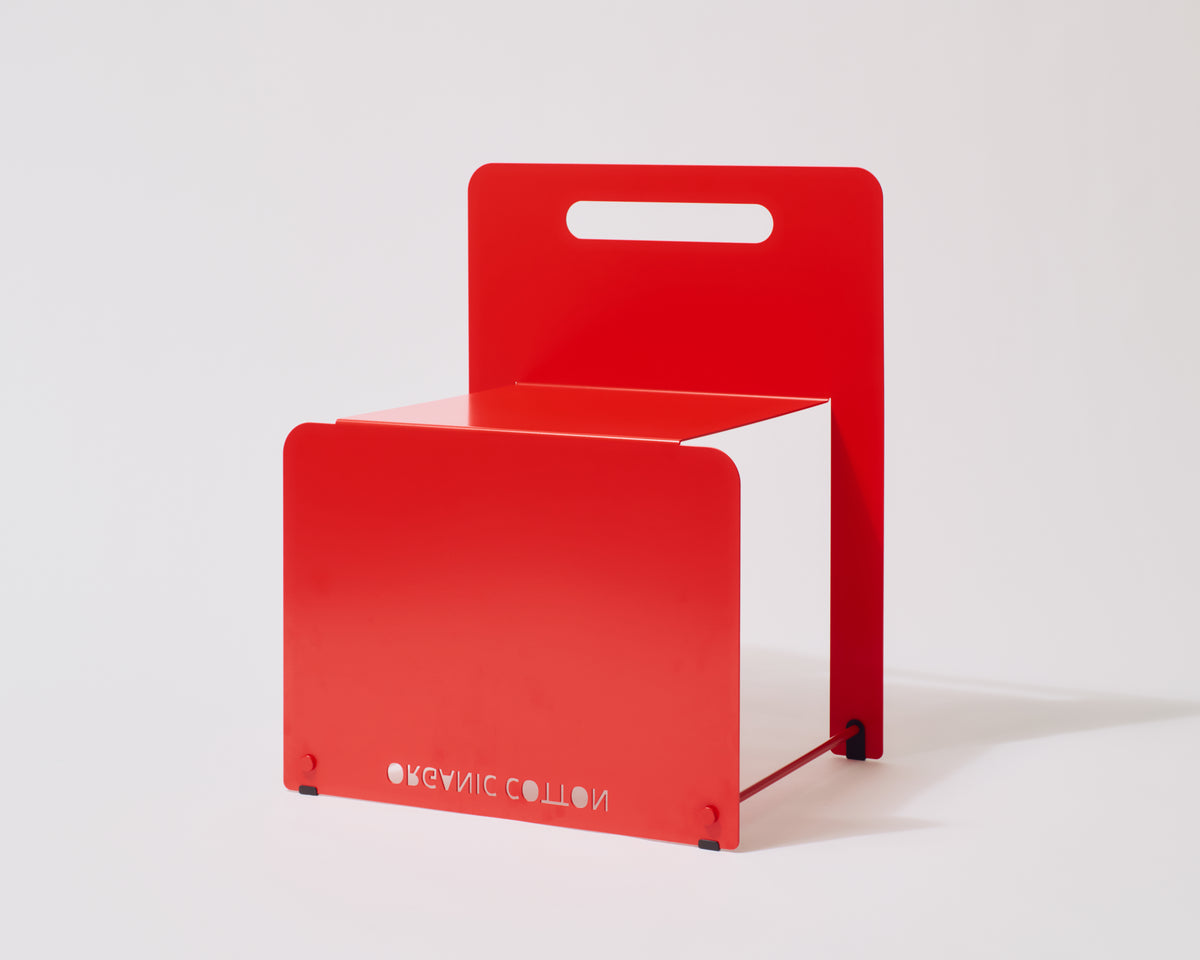 V1 - Fold Chair (red)