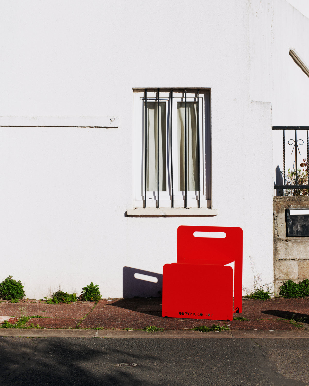 V1 - Fold Chair (red)